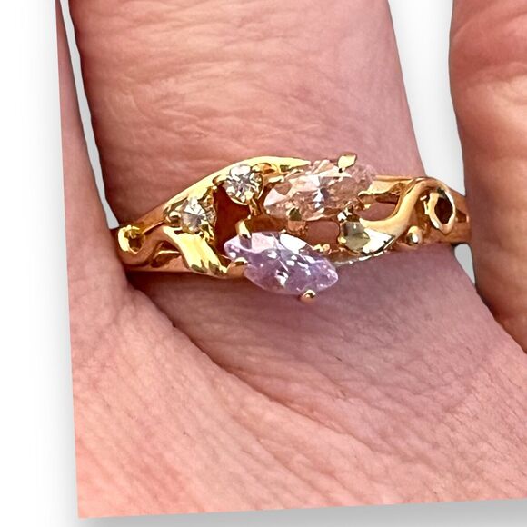 Vintage Ring Size 8 Pink Purple Clear Cubic Zirconia Gold Plate Mid-Century 14L - Picture 9 of 10